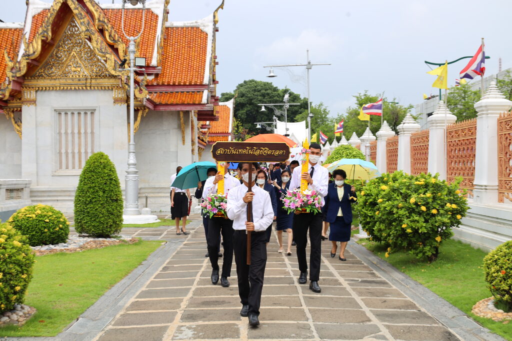 ถวายเทียนพรรษา — 2 พฤษภาคม 2025 — สถาบันเทคโนโลยีจิตรลดา CDTI
