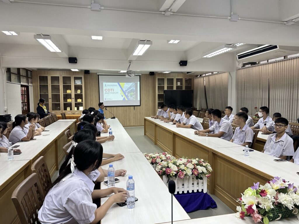 แนะแนวการศึกษาต่อ โรงเรียนเบญจมราชูทิศ ราชบุรี — 3 พฤษภาคม 2025 — สถาบันเทคโนโลยีจิตรลดา CDTI