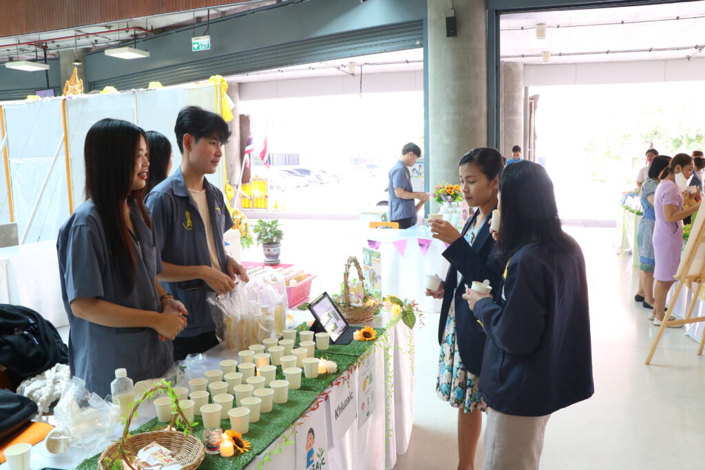 คณะบริหารธุรกิจ จัดกิจกรรม "BA Fair 2024" — 2 พฤษภาคม 2025 — สถาบันเทคโนโลยีจิตรลดา CDTI