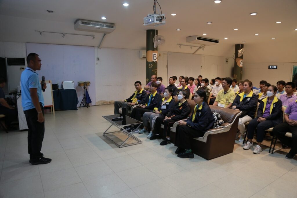 นักเรียนจิตรลดาวิชาชีพร่วมกิจกรรม “CDV Goal Green เพื่ออนาคตที่ยั่งยืน” ภายใต้แผนกิจกรรมองค์การนักวิชาชีพในอนาคตแห่งประเทศไทย (อวท.) ประจำปีการศึกษา 2567 — 2 พฤษภาคม 2025 — สถาบันเทคโนโลยีจิตรลดา CDTI