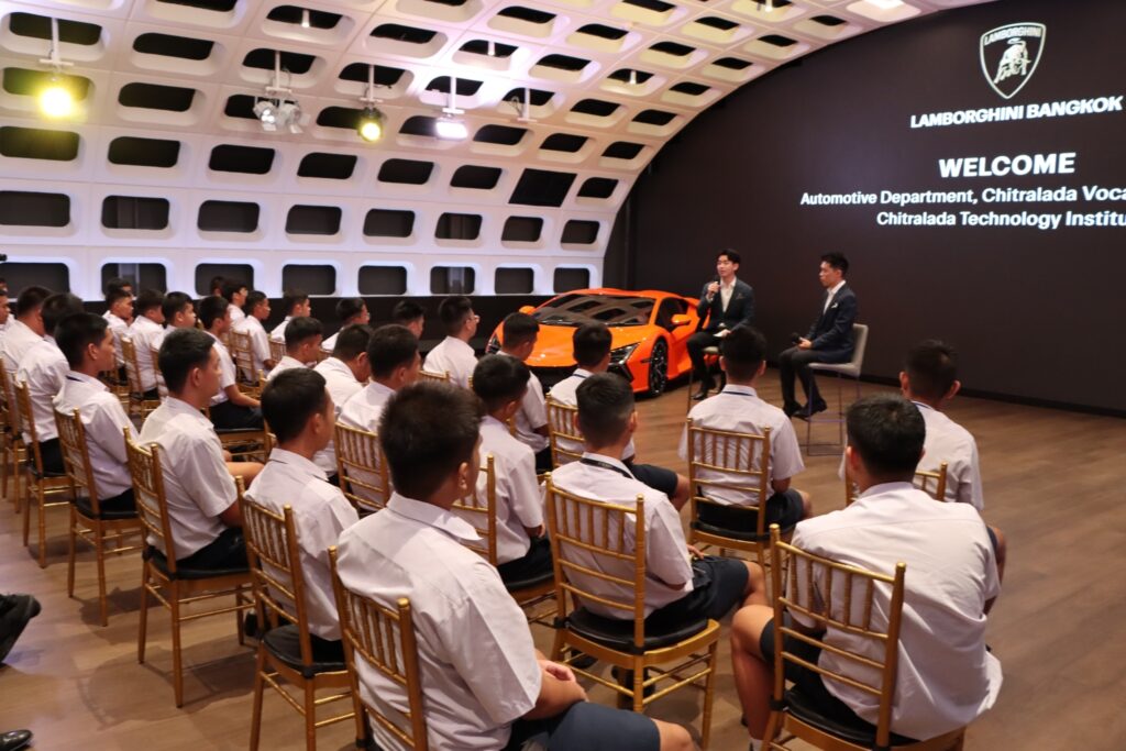 สจด.ร่วมพิธีมอบทุนการศึกษา และศึกษาดูงานสถานประกอบการ บริษัท เรนาสโซ มอเตอร์ จำกัด — 1 พฤษภาคม 2025 — สถาบันเทคโนโลยีจิตรลดา CDTI
