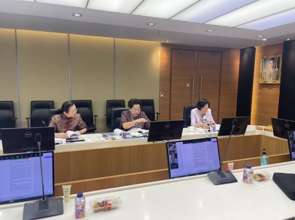 ประชุมคณะกรรมการติดตาม ตรวจสอบ และประเมินผลการปฏิบัติงานของสถาบันเทคโนโลยีจิตรลดา — 1 พฤษภาคม 2025 — สถาบันเทคโนโลยีจิตรลดา CDTI