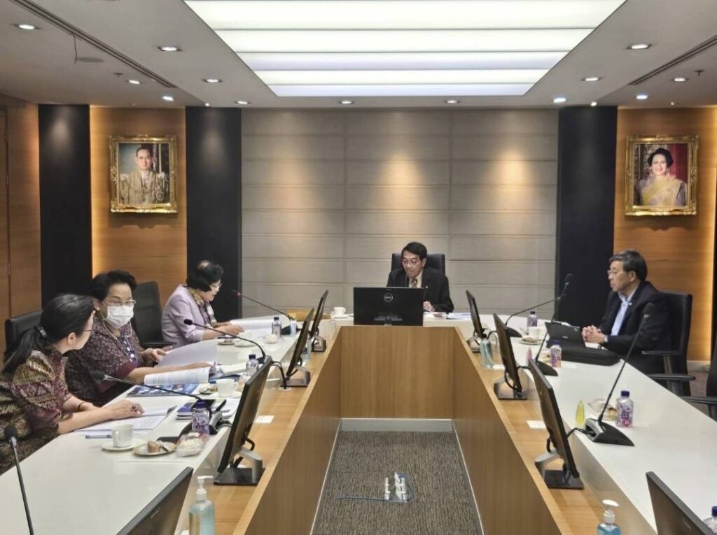 ประชุมคณะกรรมการติดตาม ตรวจสอบ และประเมินผลการปฏิบัติงานของสถาบันเทคโนโลยีจิตรลดา — 1 พฤษภาคม 2025 — สถาบันเทคโนโลยีจิตรลดา CDTI