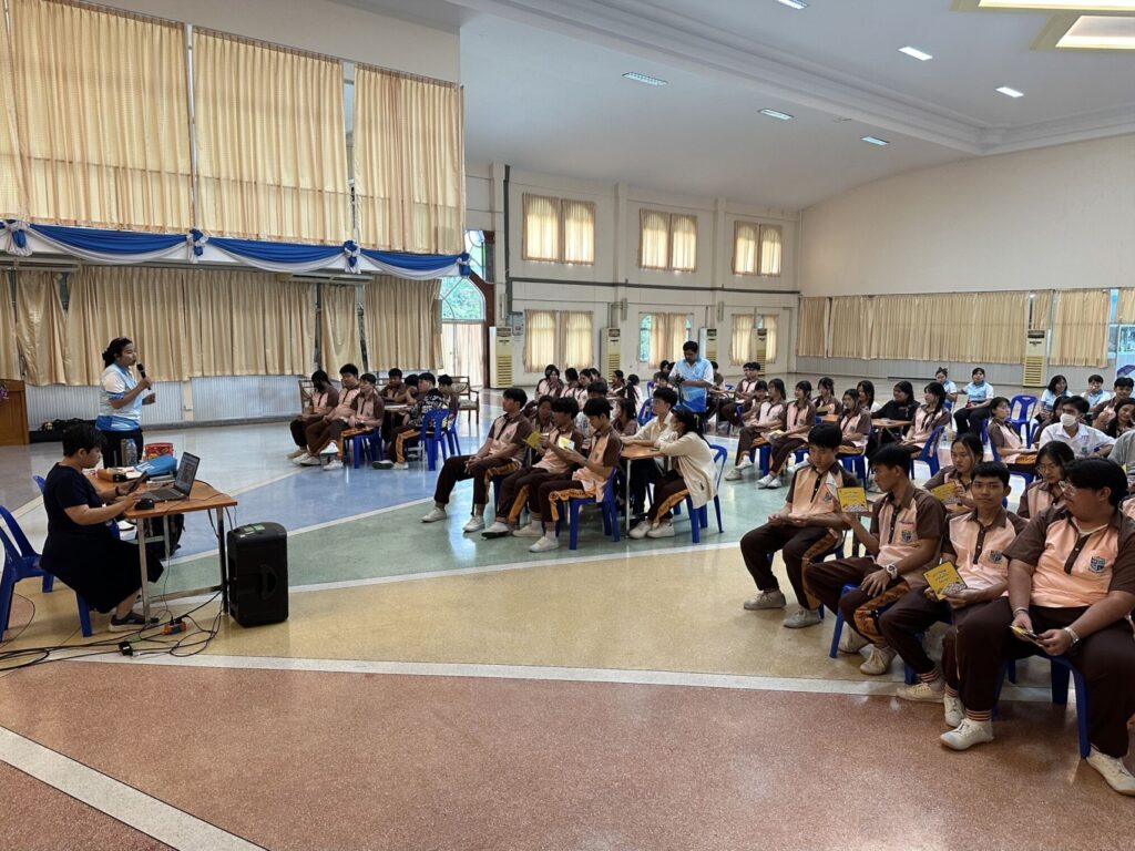 แนะนำหลักสูตรสถาบันเทคโนโลยีจิตรลดา ให้กับโรงเรียนสารสาสน์นครปฐม จังหวัดนครปฐม — 1 พฤษภาคม 2025 — สถาบันเทคโนโลยีจิตรลดา CDTI
