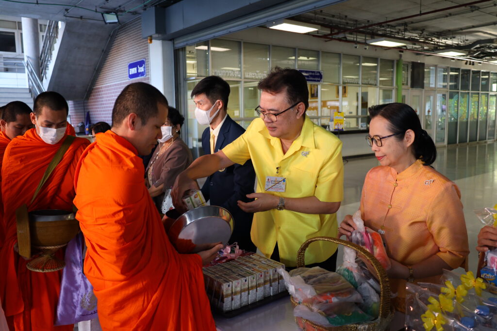 ในโอกาสวันคล้ายวันพระราชสมภพ พระบาทสมเด็จพระบรมชนกาธิเบศร มหาภูมิพลอดุลยเดชมหาราช บรมนาถบพิตร วันชาติ และวันพ่อแห่งชาติ วันที่ 5 ธันวาคม 2567 — 1 พฤษภาคม 2025 — สถาบันเทคโนโลยีจิตรลดา CDTI