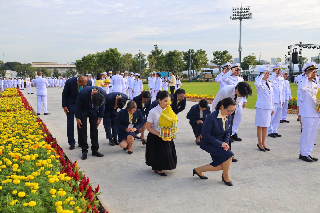 สจด. ร่วมพิธีวางพานพุ่มดอกไม้ถวายราชสักการะพระบรมราชานุสาวรีย์ พระบาทสมเด็จพระบรมชนกาธิเบศร มหาภูมิพลอดุลยเดชมหาราช บรมนาถบพิตร — 1 พฤษภาคม 2025 — สถาบันเทคโนโลยีจิตรลดา CDTI