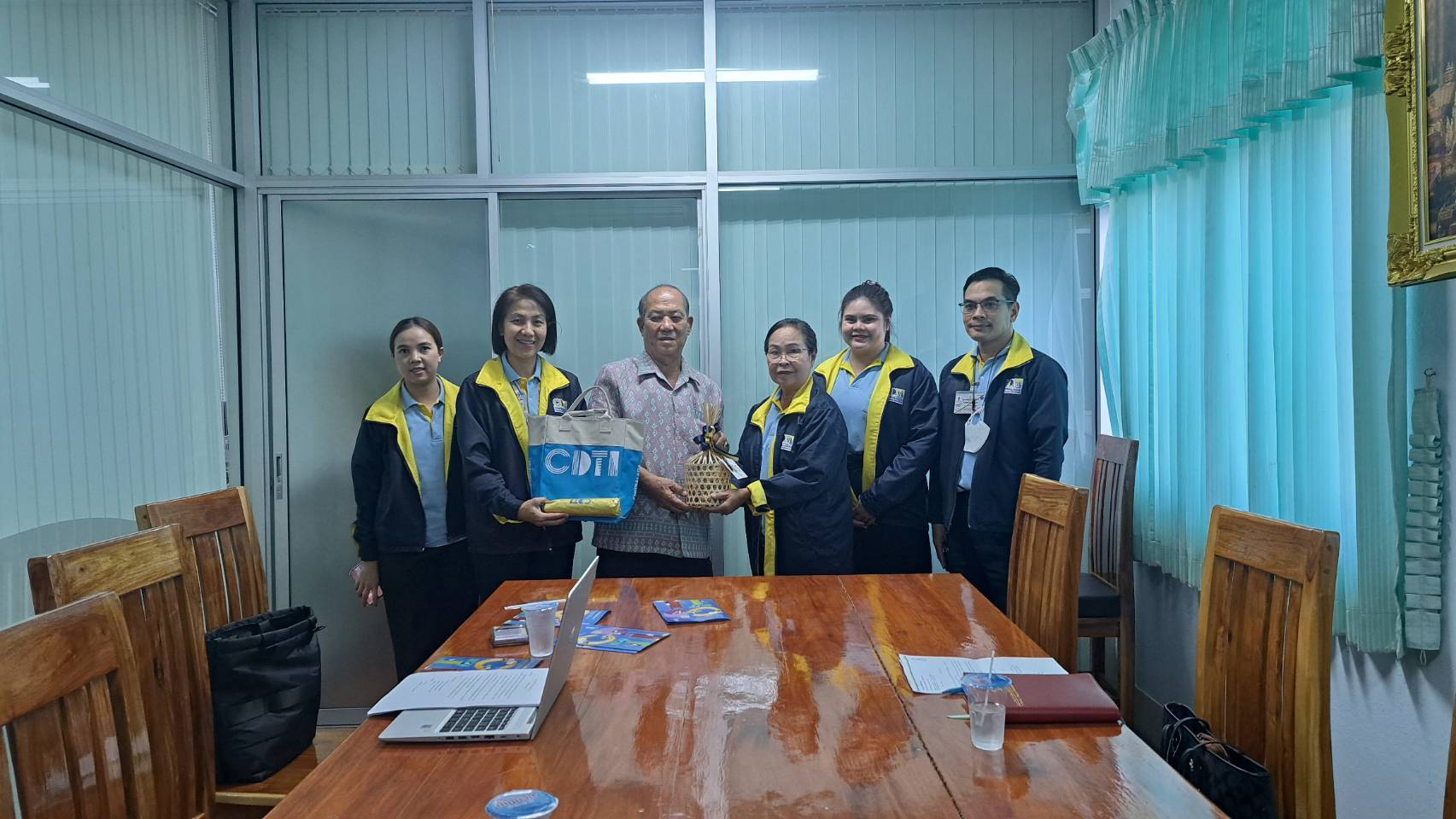 สจด. ลงพื้นที่องค์การบริหารส่วนตำบลป่ายุบใน และองค์การบริหารส่วนตำบลชุมแสง อำเภอวังจันทร์ จังหวัดระยอง — 2 พฤษภาคม 2025 — สถาบันเทคโนโลยีจิตรลดา CDTI