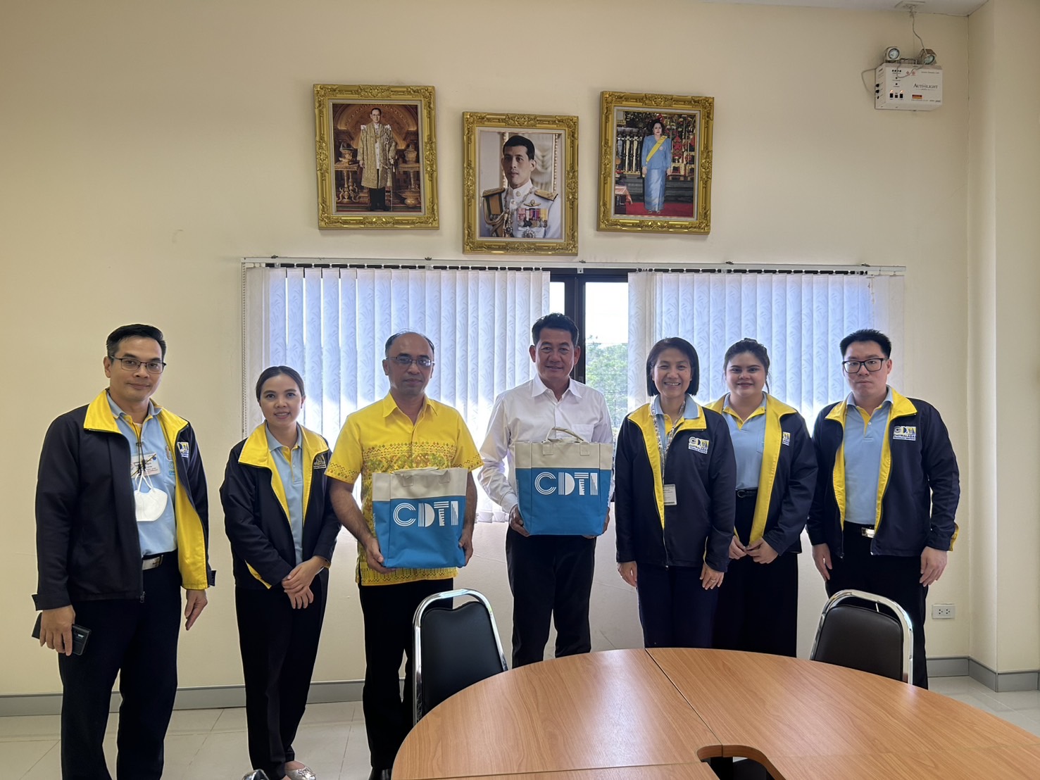 สจด. ลงพื้นที่องค์การบริหารส่วนตำบลป่ายุบใน และองค์การบริหารส่วนตำบลชุมแสง อำเภอวังจันทร์ จังหวัดระยอง — 2 พฤษภาคม 2025 — สถาบันเทคโนโลยีจิตรลดา CDTI