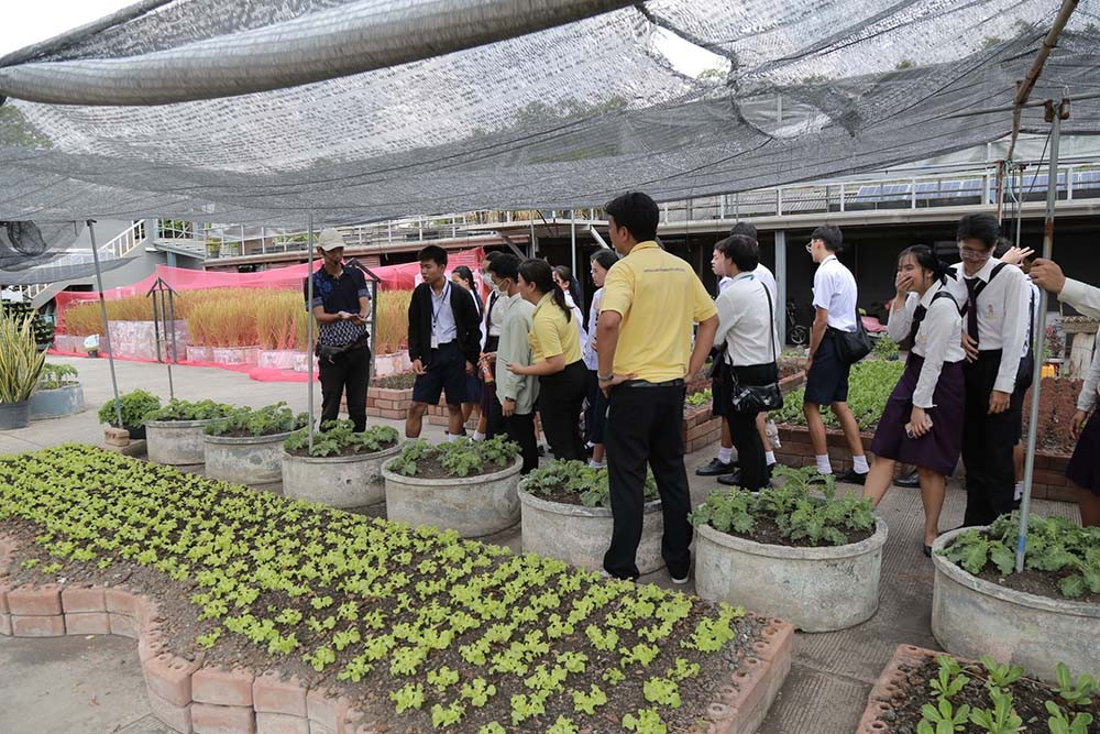 สจด. นำนักเรียน นักศึกษา ทุน กสศ. เยี่ยมชมพิพิธภัณฑ์เกษตรเฉลิมพระเกียรติฯ จังหวัดปทุมธานี — 1 พฤษภาคม 2025 — สถาบันเทคโนโลยีจิตรลดา CDTI