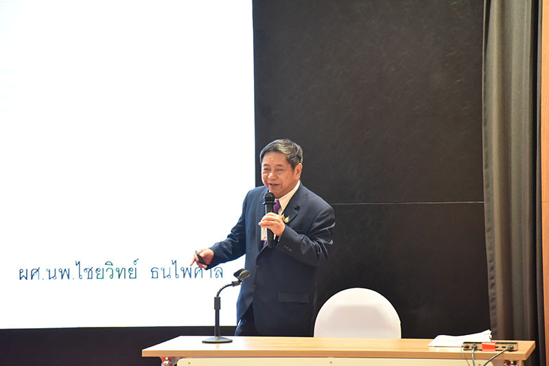 อธิการบดีพบครูโรงเรียนจิตรลดาวิชาชีพ สถาบันเทคโนโลยีจิตรลดา ก่อนเปิดภาคเรียนที่ 1/2568 — 7 มิถุนายน 2025 — สถาบันเทคโนโลยีจิตรลดา CDTI