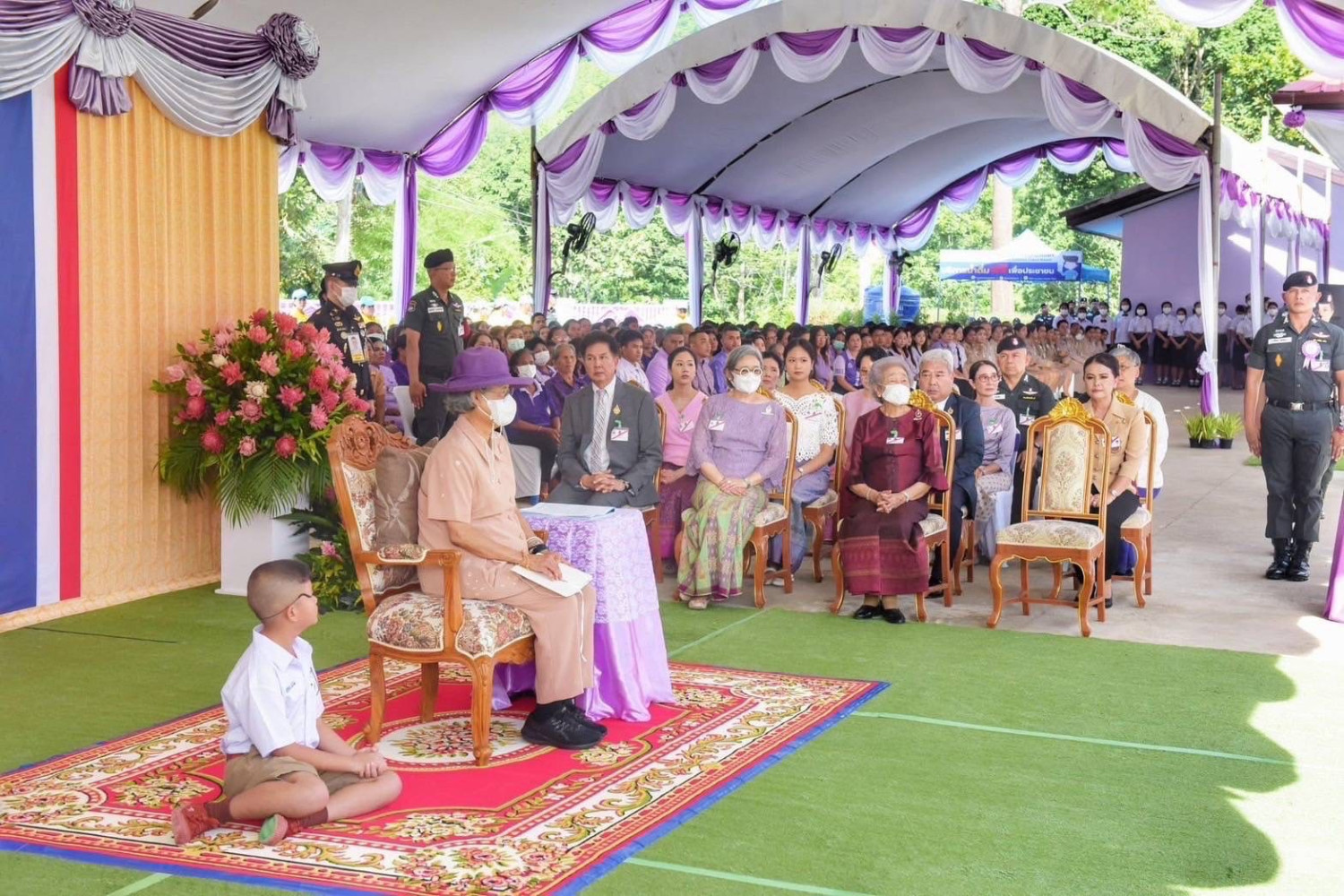 สมเด็จพระกนิษฐาธิราชเจ้า กรมสมเด็จพระเทพรัตนราชสุดา ฯ สยามบรมราชกุมารี ทรงติดตามการดำเนินงานโครงการตามพระราชดำริ ณ โรงเรียนตำรวจตระเวนชายแดนท่านผู้หญิงอังกาบ บุณยัษฐิติ (บ้านคลองวาย) อำเภอวิภาวดี จังหวัดสุราษฎร์ธานี — 28 พฤษภาคม 2025 — สถาบันเทคโนโลยีจิตรลดา CDTI