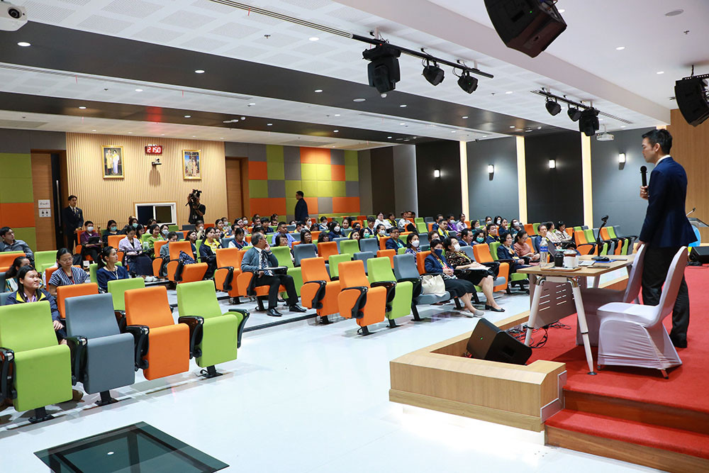 สจด. เข้าร่วมฟังการบรรยายพิเศษ โครงการ "ความเป็นจิตรลดา" : ภายใต้หัวข้อ "ถอดรหัสประวัติศาสตร์ : วาดอนาคตสังคมบริบทใหม่จากความเป็นไทยสู่สนามเสือป่า" — 16 พฤษภาคม 2025 — สถาบันเทคโนโลยีจิตรลดา CDTI