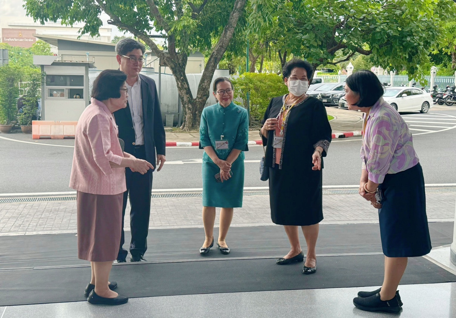 สจด.ต้อนรับเอกอัครราชทูตสหพันธรัสเซียประจำประเทศไทย เอกอัครราชทูต ณ กรุงมอสโก เยี่ยมชมสถาบันเทคโนโลยีจิตรลดา — 1 มิถุนายน 2025 — สถาบันเทคโนโลยีจิตรลดา CDTI