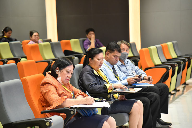 อธิการบดีพบครูโรงเรียนจิตรลดาวิชาชีพ สถาบันเทคโนโลยีจิตรลดา ก่อนเปิดภาคเรียนที่ 1/2568 — 7 มิถุนายน 2025 — สถาบันเทคโนโลยีจิตรลดา CDTI