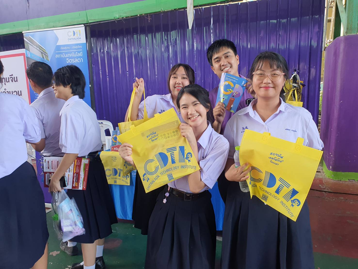 สจด. ร่วมแนะแนวศึกษาต่อ โรงเรียนวัดนวลนรดิศ เขตภาษีเจริญ — 12 มิถุนายน 2025 — สถาบันเทคโนโลยีจิตรลดา CDTI