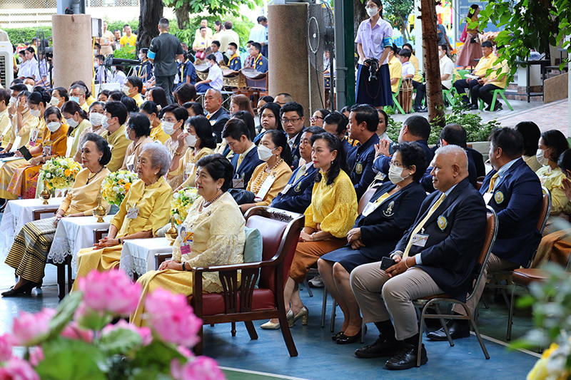 สจด. ร่วมพิธีถวายพระพรชัยมงคล พิธีเจริญพระพุทธมนต์ และพิธีทำบุญตักบาตรอาหารแห้ง เพื่อถวายเป็นพระราชกุศล เนื่องในโอกาสวันเฉลิมพระชนมพรรษา — 2 สิงหาคม 2025 — สถาบันเทคโนโลยีจิตรลดา CDTI