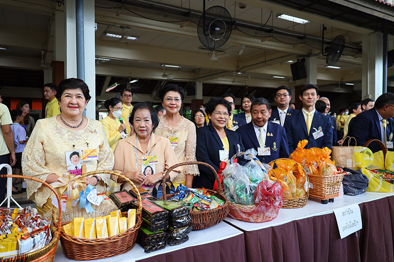 สจด. ร่วมพิธีถวายพระพรชัยมงคล พิธีเจริญพระพุทธมนต์ และพิธีทำบุญตักบาตรอาหารแห้ง เพื่อถวายเป็นพระราชกุศล เนื่องในโอกาสวันเฉลิมพระชนมพรรษา — 2 สิงหาคม 2025 — สถาบันเทคโนโลยีจิตรลดา CDTI