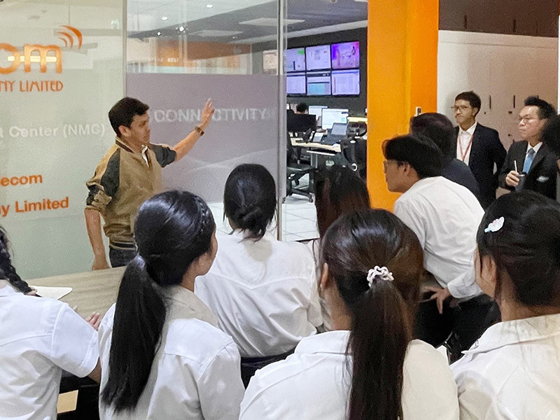 สจด. ศึกษาดูงานบริษัท EEC Academy Building และศูนย์สำรองข้อมูลอินเตอร์ลิ้งค์ ดาต้า เซ็นเตอร์ INTERLINK DATACENTER COMPANY LIMITED. — 18 กรกฎาคม 2025 — สถาบันเทคโนโลยีจิตรลดา CDTI