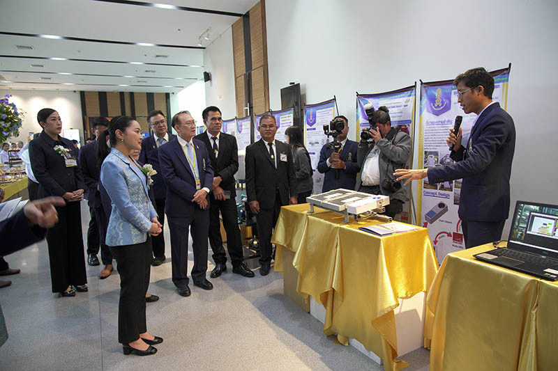 สจด. เปิดบ้านรับรัฐมนตรีกระทรวง อว.ชูผลงานตามแนวทางพระราโชบาย “เรียนคู่งาน งานคู่เรียน” — 28 สิงหาคม 2025 — สถาบันเทคโนโลยีจิตรลดา CDTI