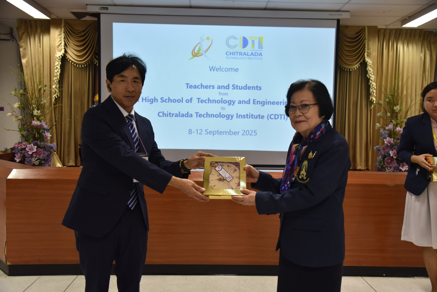 สจด. จัดพิธีปิดโครงการแลกเปลี่ยนวัฒนธรรมจาก Aichi High School of Technology and Engineering (AHSTE) Advanced Course ประเทศญี่ปุ่น — 13 กันยายน 2025 — สถาบันเทคโนโลยีจิตรลดา CDTI