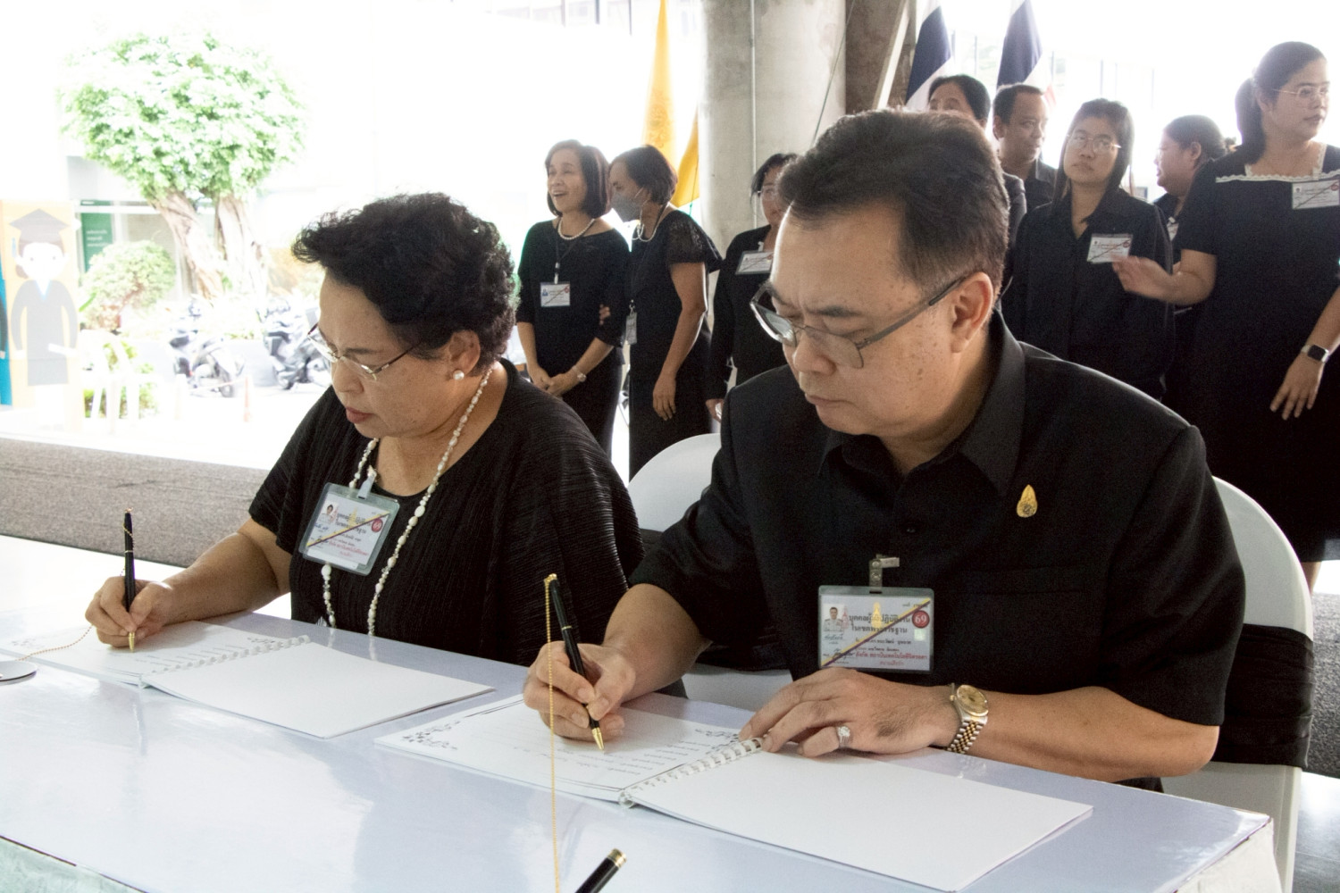 สจด. จัดพิธีลงนามถวายความอาลัย สมเด็จพระนางเจ้าสิริกิติ์ พระบรมราชินีนาถ พระบรมราชชนนีพันปีหลวง สจด. จัดพิธีลงนามถวายความอาลัย สมเด็จพระนางเจ้าสิริกิติ์ พระบรมราชินีนาถ พระบรมราชชนนีพันปีหลวง — 2 กุมภาพันธ์ 2026 — สถาบันเทคโนโลยีจิตรลดา CDTI