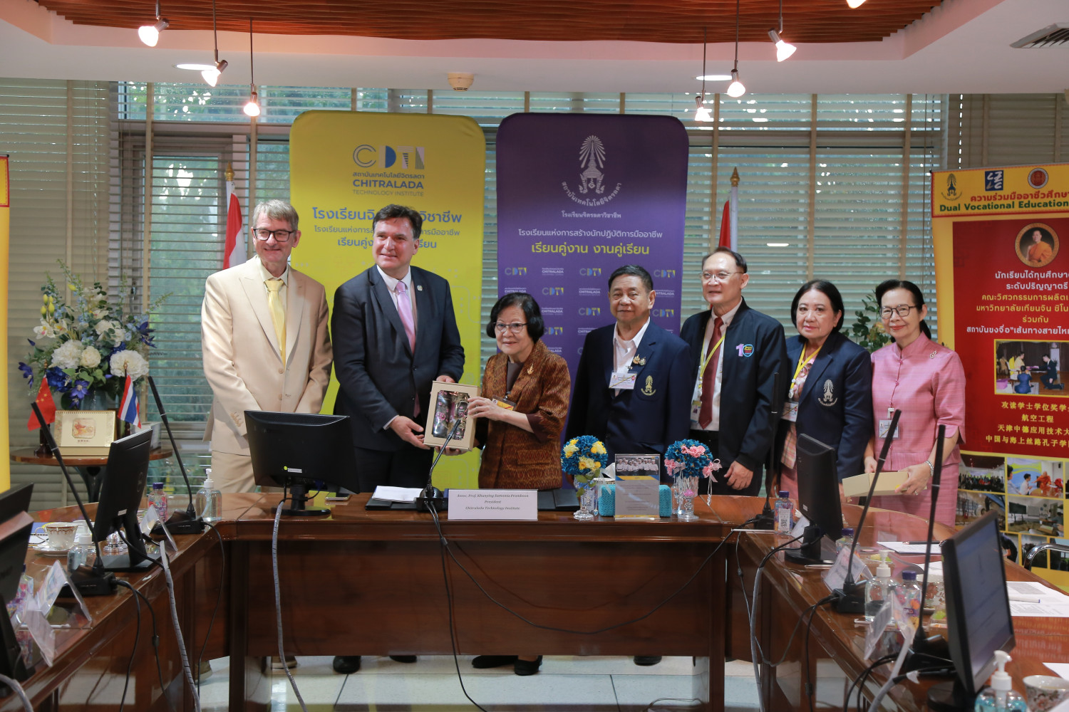 สจด. ต้อนรับคณะผู้บริหาร BBS 1 Uelzen และสถาบัน Institute for Futures Studies and Technology Assessment สหพันธ์สาธารณรัฐเยอรมนี — 15 ตุลาคม 2025 — สถาบันเทคโนโลยีจิตรลดา CDTI