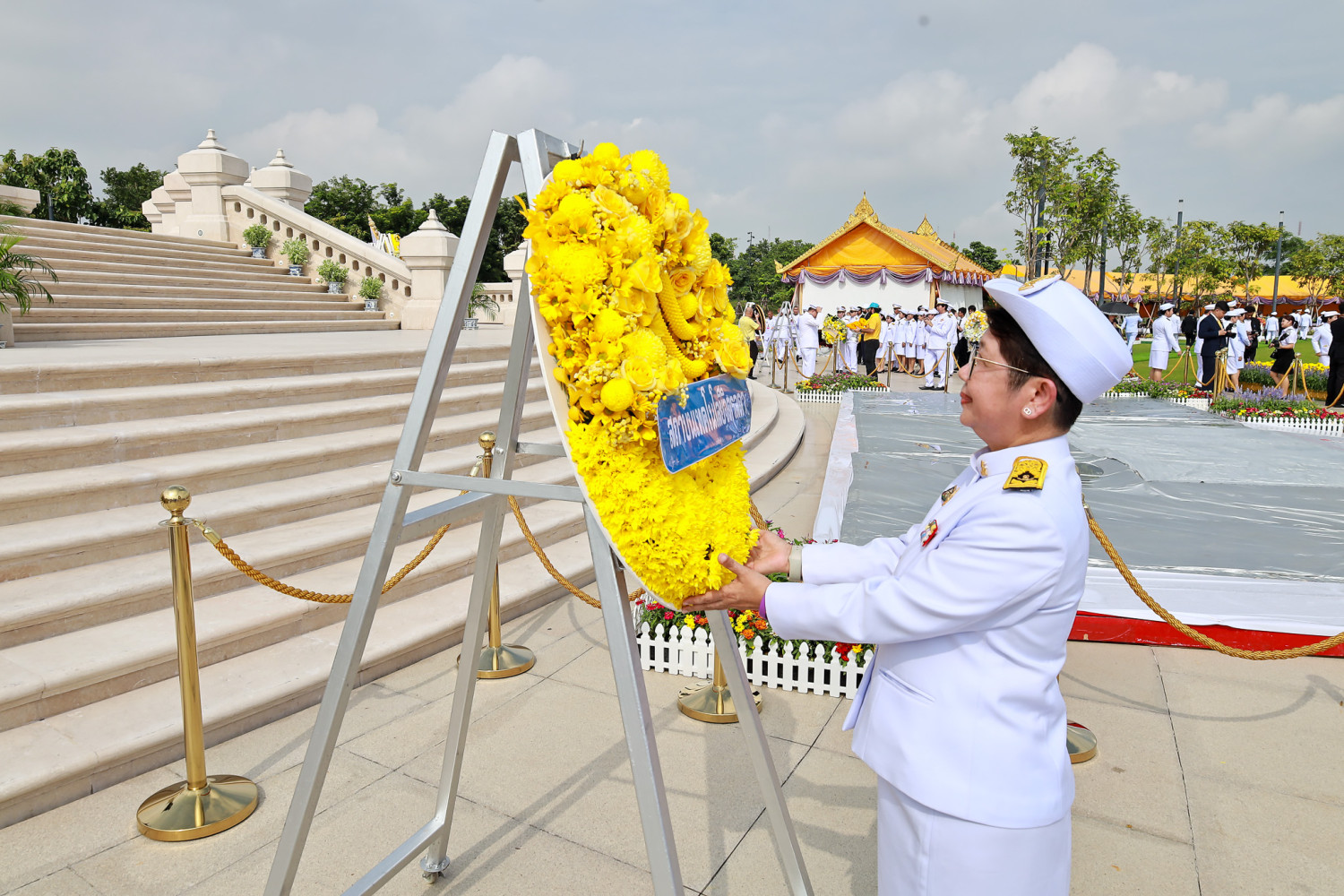 สจด. ร่วมวางพวงมาลาน้อมรำลึกพระมหากรุณาธิคุณ วันนวมินทรมหาราช — 13 ตุลาคม 2025 — สถาบันเทคโนโลยีจิตรลดา CDTI