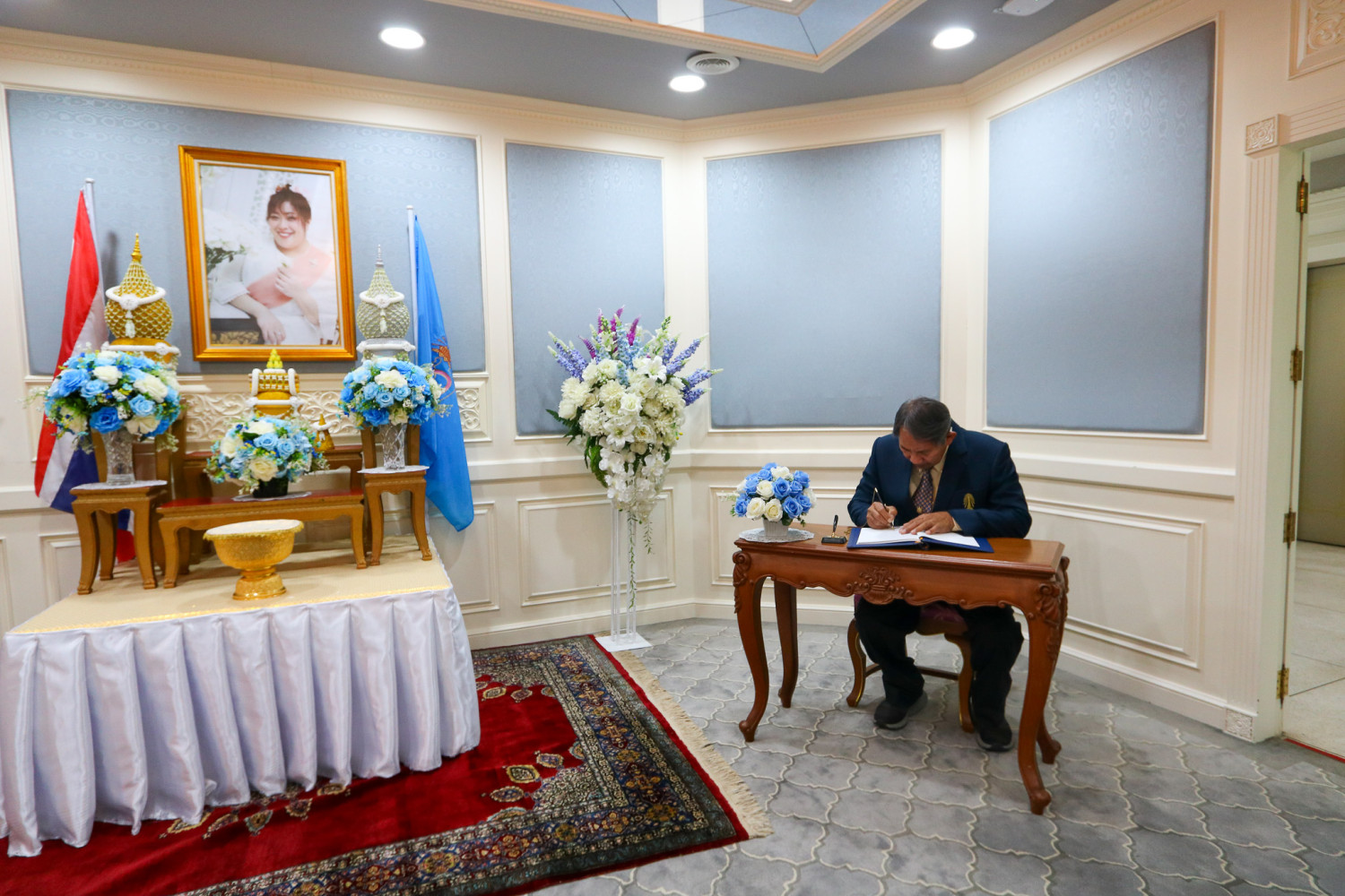 สจด. ร่วมถวายพระพรเนื่องในวันคล้ายวันประสูติ — 8 ตุลาคม 2025 — สถาบันเทคโนโลยีจิตรลดา CDTI