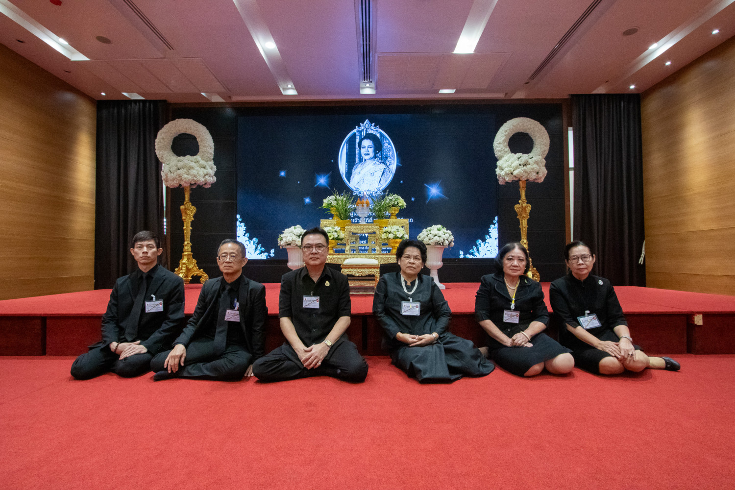 สจด. จัดพิธีน้อมถวายความอาลัย สมเด็จพระนางเจ้าสิริกิติ์ พระบรมราชินีนาถ พระบรมราชชนนีพันปีหลวง — 27 ตุลาคม 2025 — สถาบันเทคโนโลยีจิตรลดา CDTI