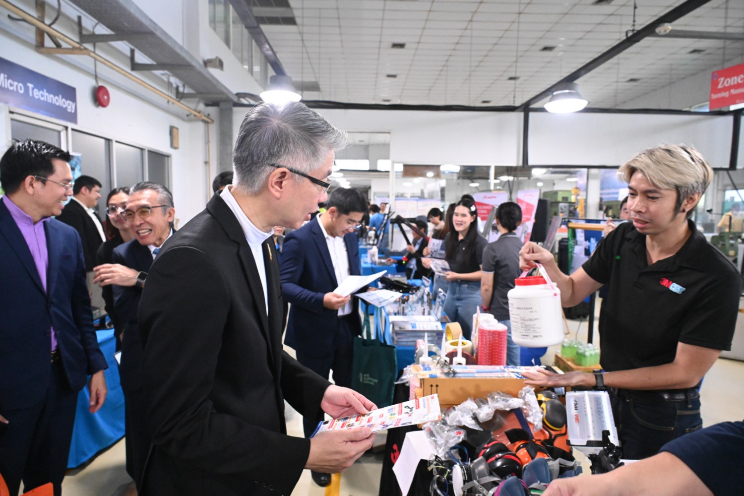 สจด. ขอแสดงความยินดีกับนักเรียนนักศึกษาคว้ารางวัลในการแข่งขัน TGI Smart Manufacturing Summit 2025 — 3 ตุลาคม 2025 — สถาบันเทคโนโลยีจิตรลดา CDTI