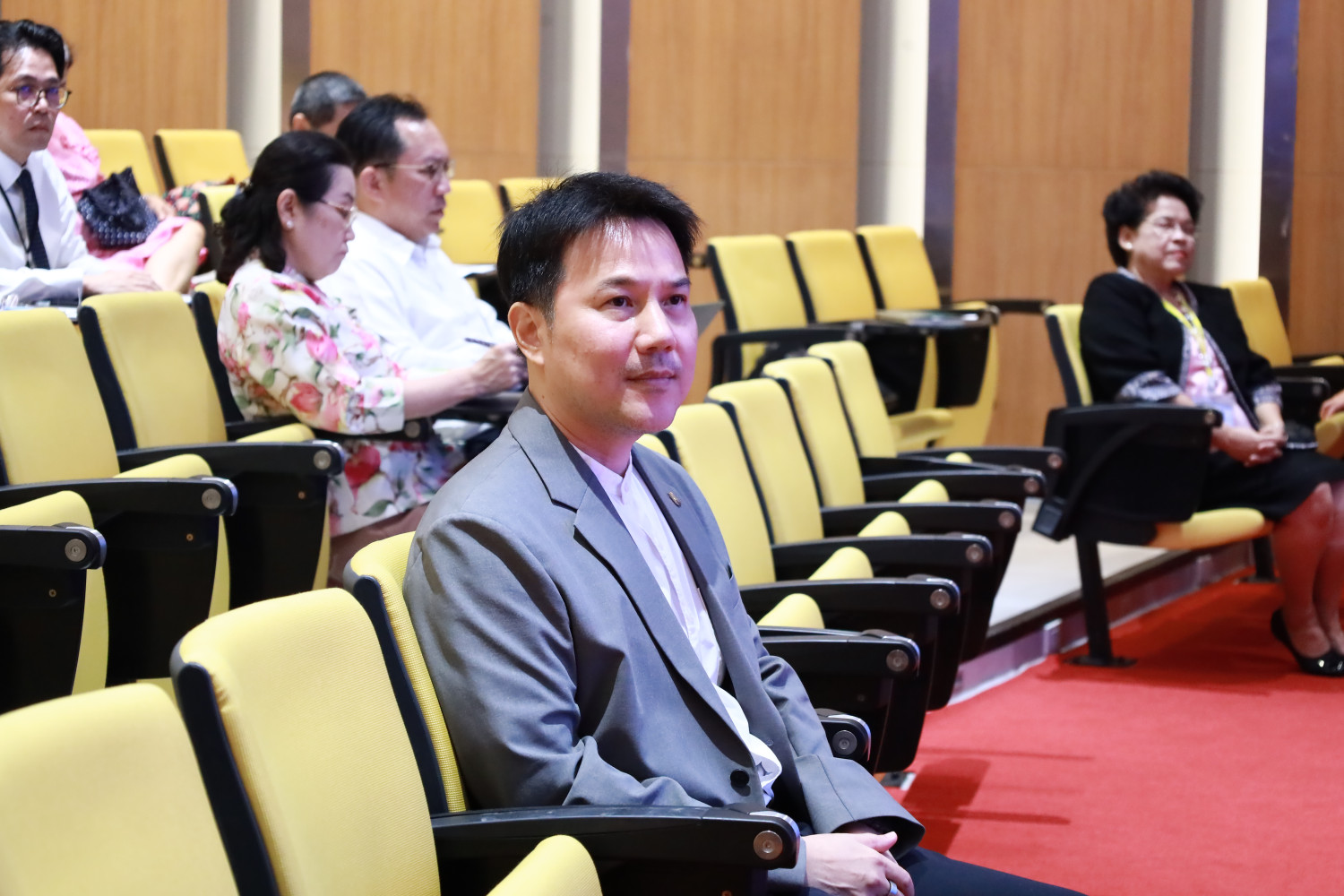 สจด. จัดการอบรมเชิงปฏิบัติการเพื่อพัฒนาการดำเนินงานระบบคลังหน่วยกิต ในหัวข้อ “แนวทางการจัดการศึกษาเพื่อการเรียนรู้ตลอดชีวิต ระบบคลังหน่วยกิตสะสมการเรียนรู้แบบ Non-Degree และการต่อยอดสู่ Degree” — 15 ตุลาคม 2025 — สถาบันเทคโนโลยีจิตรลดา CDTI