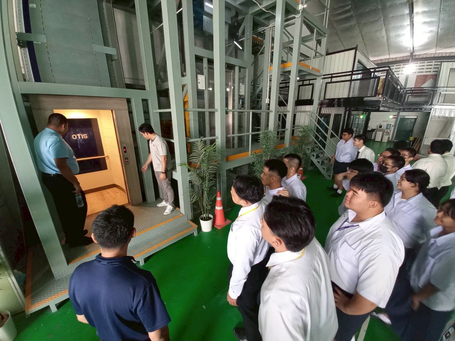 สจด. ทัศนศึกษา บริษัท Otis Thailand training Center (OTTC) — 14 ตุลาคม 2025 — สถาบันเทคโนโลยีจิตรลดา CDTI