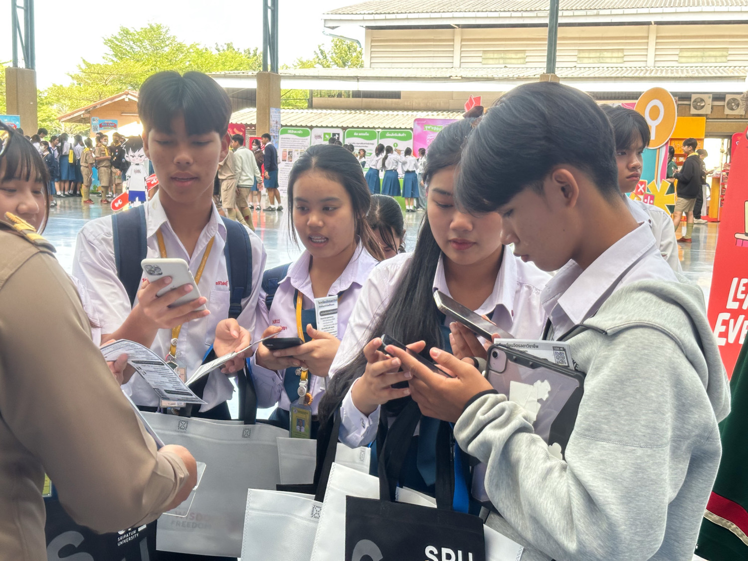 สจด. ร่วมงานแนะนำหลักสูตรศึกษาต่อของโรงเรียนพระวิสุทธิวงส์ — 26 พฤศจิกายน 2025 — สถาบันเทคโนโลยีจิตรลดา CDTI