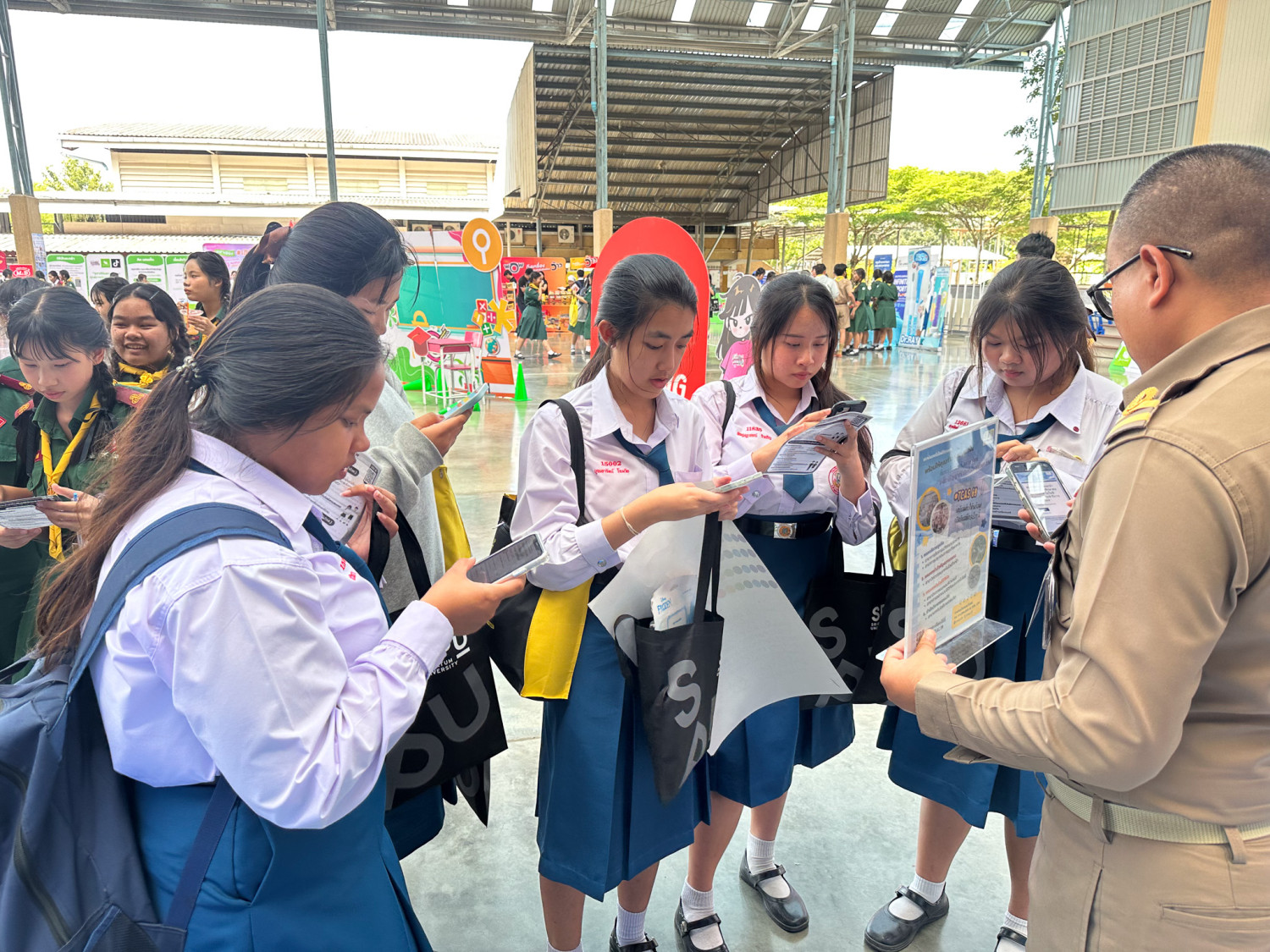 สจด. ร่วมงานแนะนำหลักสูตรศึกษาต่อของโรงเรียนพระวิสุทธิวงส์ — 26 พฤศจิกายน 2025 — สถาบันเทคโนโลยีจิตรลดา CDTI