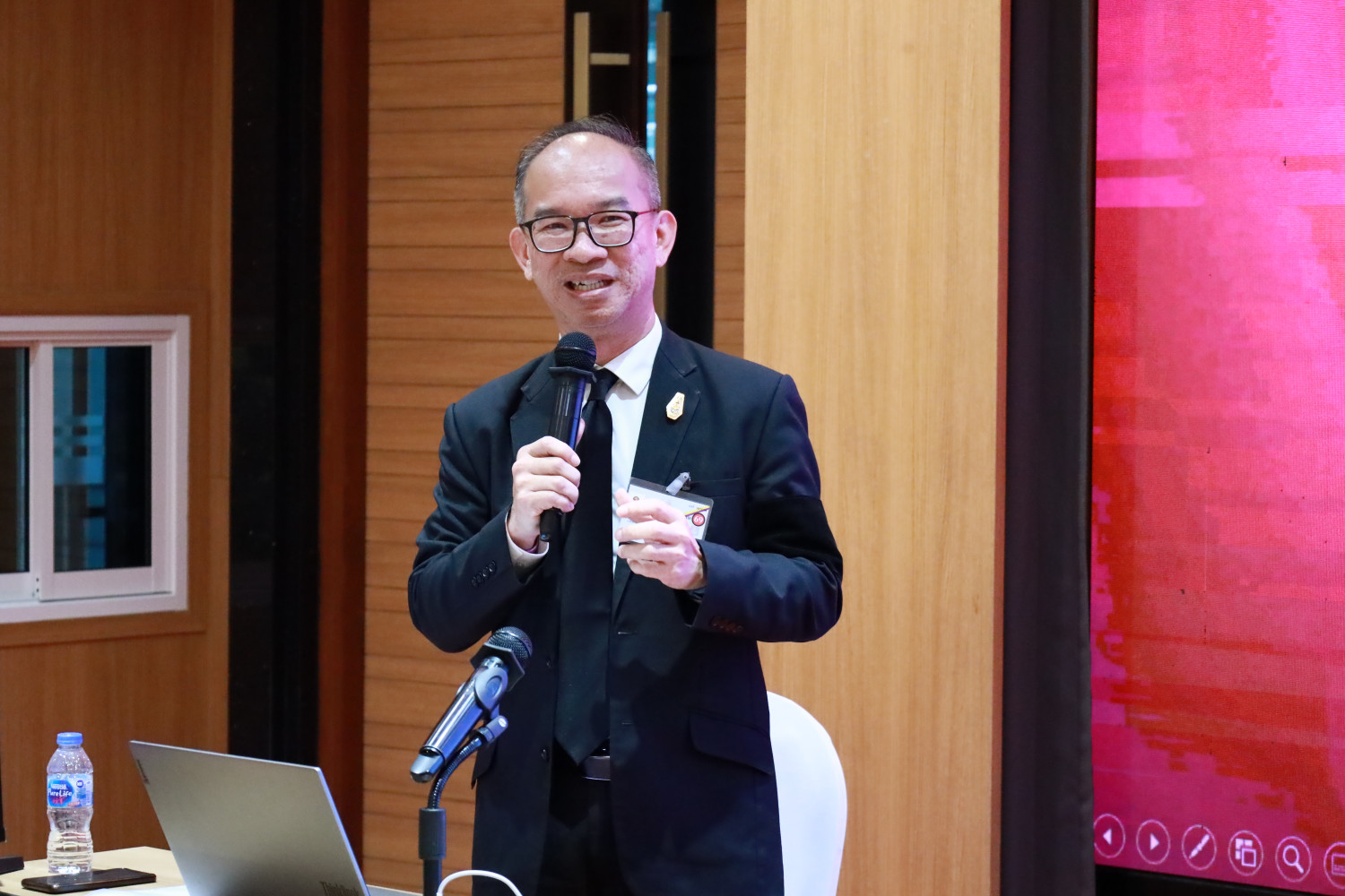 สจด. จัดจัดอบรมหลักสูตร หัวข้อ "ติดปีกการทำงานยุคใหม่ด้วยพลังของ AI" สจด. จัดจัดอบรมหลักสูตร หัวข้อ "ติดปีกการทำงานยุคใหม่ด้วยพลังของ AI" — 28 ธันวาคม 2025 — สถาบันเทคโนโลยีจิตรลดา CDTI