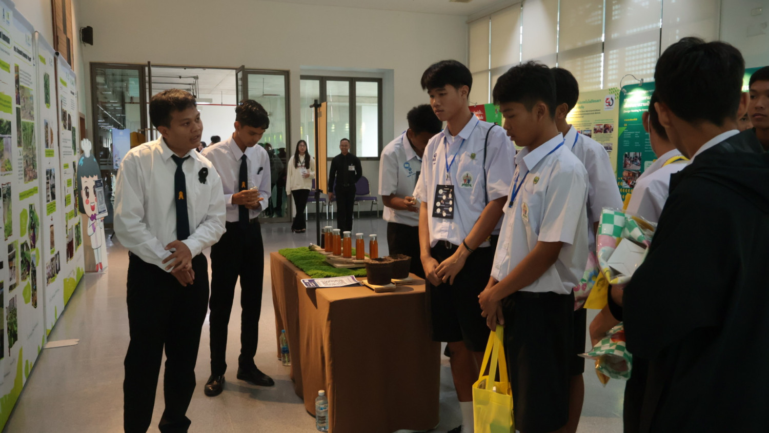 CDTI Open House 2025 “Forwards AI & Innovation” มุ่งสู่อนาคตด้วยพลังแห่งปัญญาประดิษฐ์และนวัตกรรม CDTI Open House 2025 “Forwards AI & Innovation” มุ่งสู่อนาคตด้วยพลังแห่งปัญญาประดิษฐ์และนวัตกรรม — 25 พฤศจิกายน 2025 — สถาบันเทคโนโลยีจิตรลดา CDTI