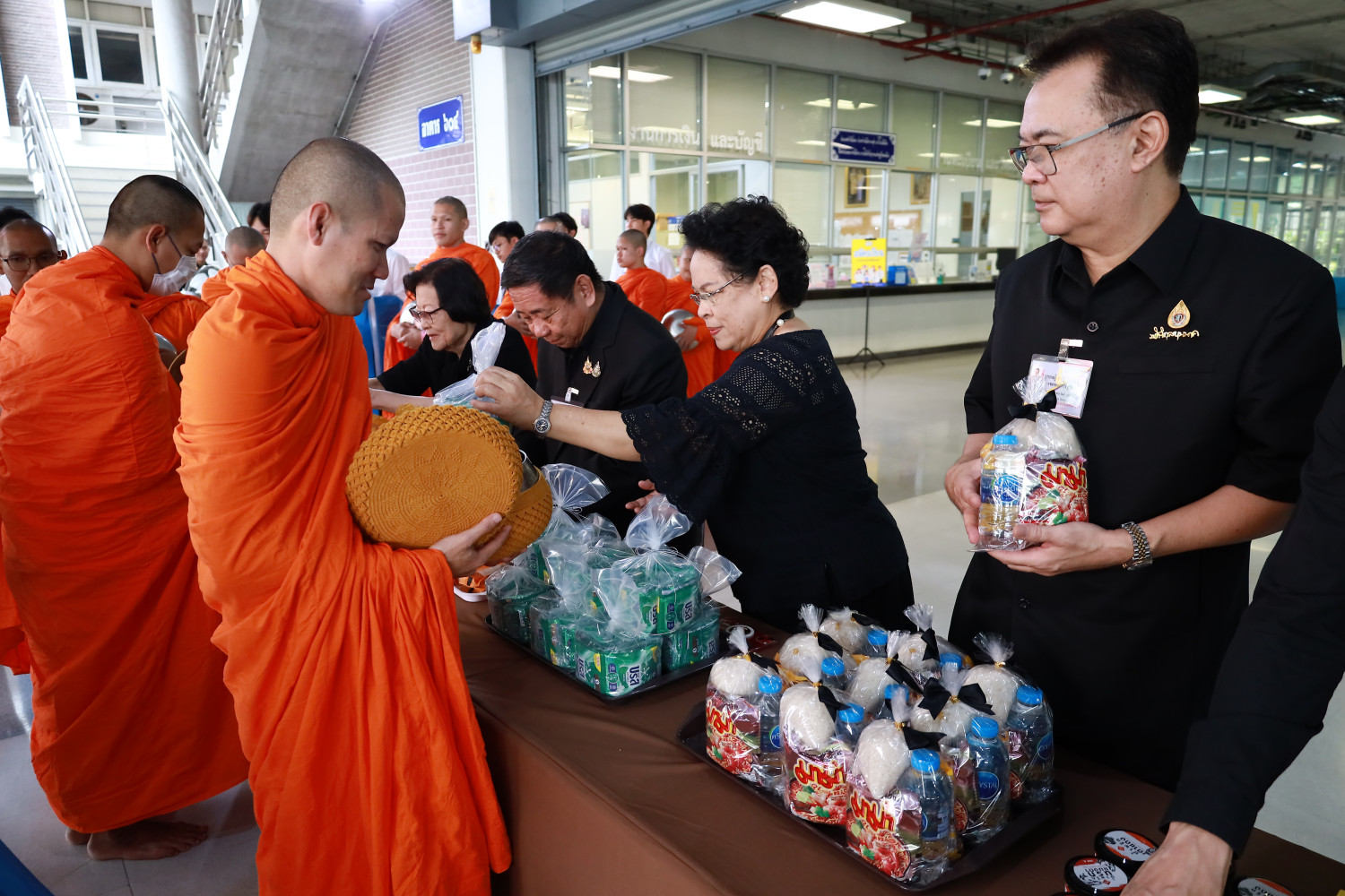 เนื่องในวันปัณรสมวาร ครบ 15 วัน แห่งการสวรรคต เนื่องในวันปัณรสมวาร ครบ 15 วัน แห่งการสวรรคต — 7 พฤศจิกายน 2025 — สถาบันเทคโนโลยีจิตรลดา CDTI