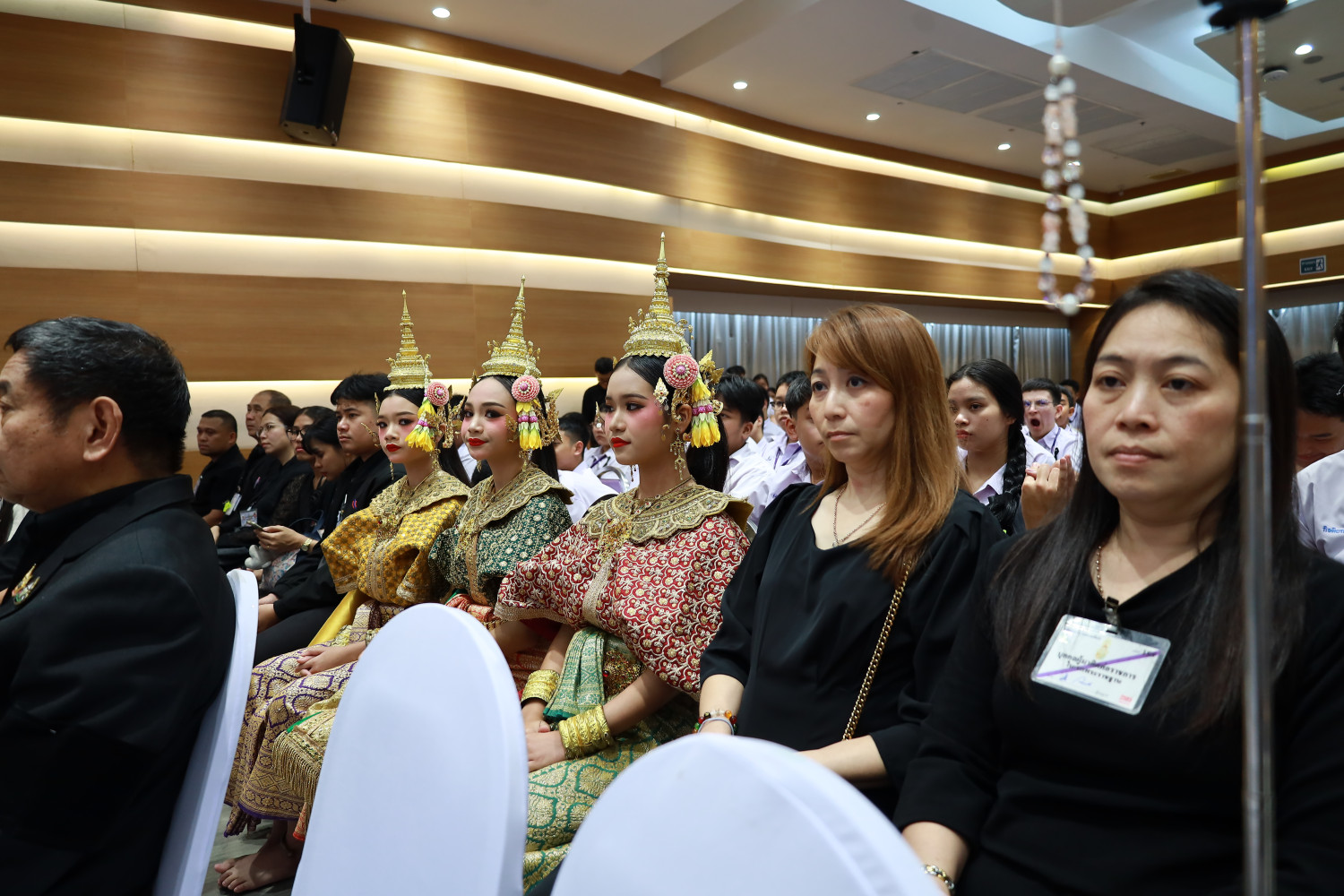 สจด. จัดร่วมกิจกรรมแลกเปลี่ยนเรียนรู้ (KM) “โขน มรดกโลก นาฏศิลป์ไทย สายใยวัฒนธรรมการเรียนรู้” ตอน พาลีสอนน้อง (สัตยาพาลี) — 13 พฤศจิกายน 2025 — สถาบันเทคโนโลยีจิตรลดา CDTI