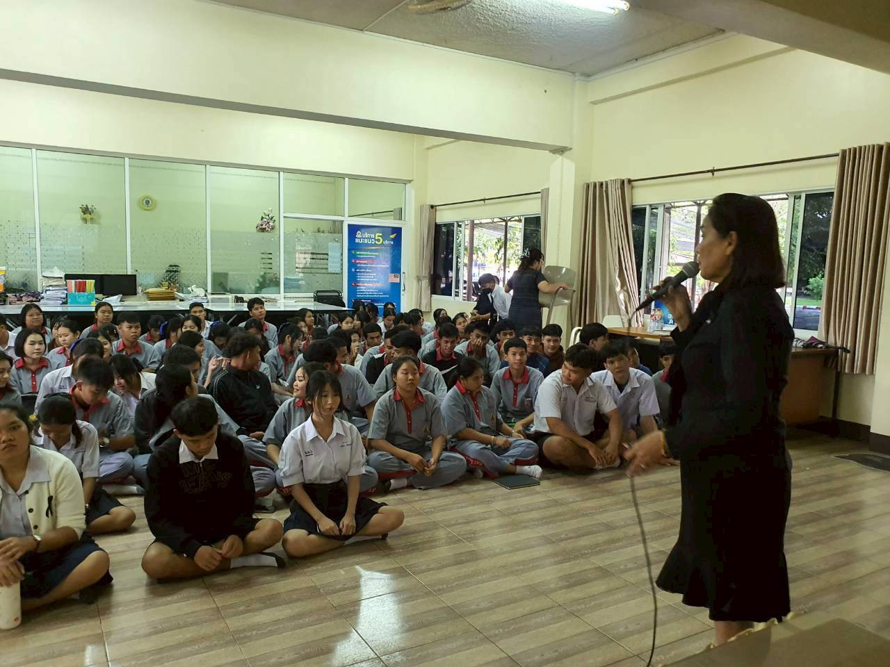 สจด. จัดกิจกรรม "ทุนสัญจร ปลูกฝัน ปั้นอนาคต" สจด. จัดกิจกรรม "ทุนสัญจร ปลูกฝัน ปั้นอนาคต" — 5 พฤศจิกายน 2025 — สถาบันเทคโนโลยีจิตรลดา CDTI