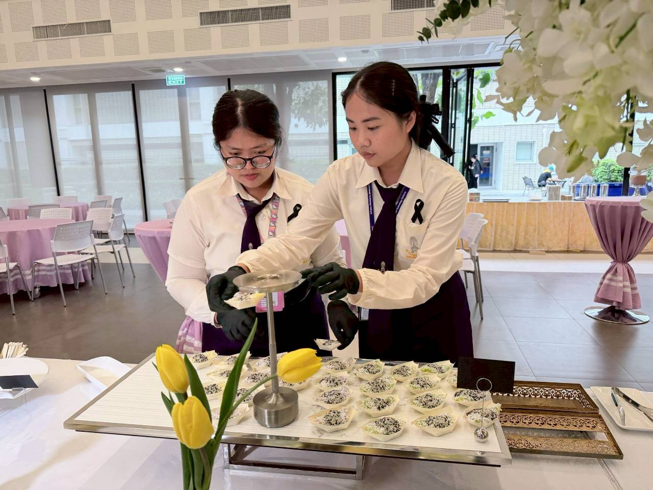 ร้านปรุงสารพัด สจด. จัดเลี้ยงรับรองการแสดงโขนรอบปฐมทัศน์ เรื่อง รามเกียรติ์ ตอน “สัตยาพาลี” ร้านปรุงสารพัด สจด. จัดเลี้ยงรับรองการแสดงโขนรอบปฐมทัศน์ เรื่อง รามเกียรติ์ ตอน “สัตยาพาลี” — 5 พฤศจิกายน 2025 — สถาบันเทคโนโลยีจิตรลดา CDTI