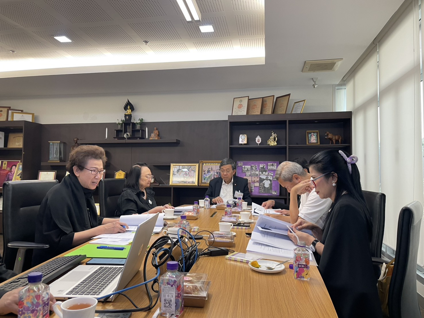 ประชุมคณะกรรมการธรรมาภิบาลและจริยธรรมสถาบันเทคโนโลยีจิตรลดา ครั้งที่ 2/2568 ประชุมคณะกรรมการธรรมาภิบาลและจริยธรรมสถาบันเทคโนโลยีจิตรลดา ครั้งที่ 2/2568 — 20 พฤศจิกายน 2025 — สถาบันเทคโนโลยีจิตรลดา CDTI