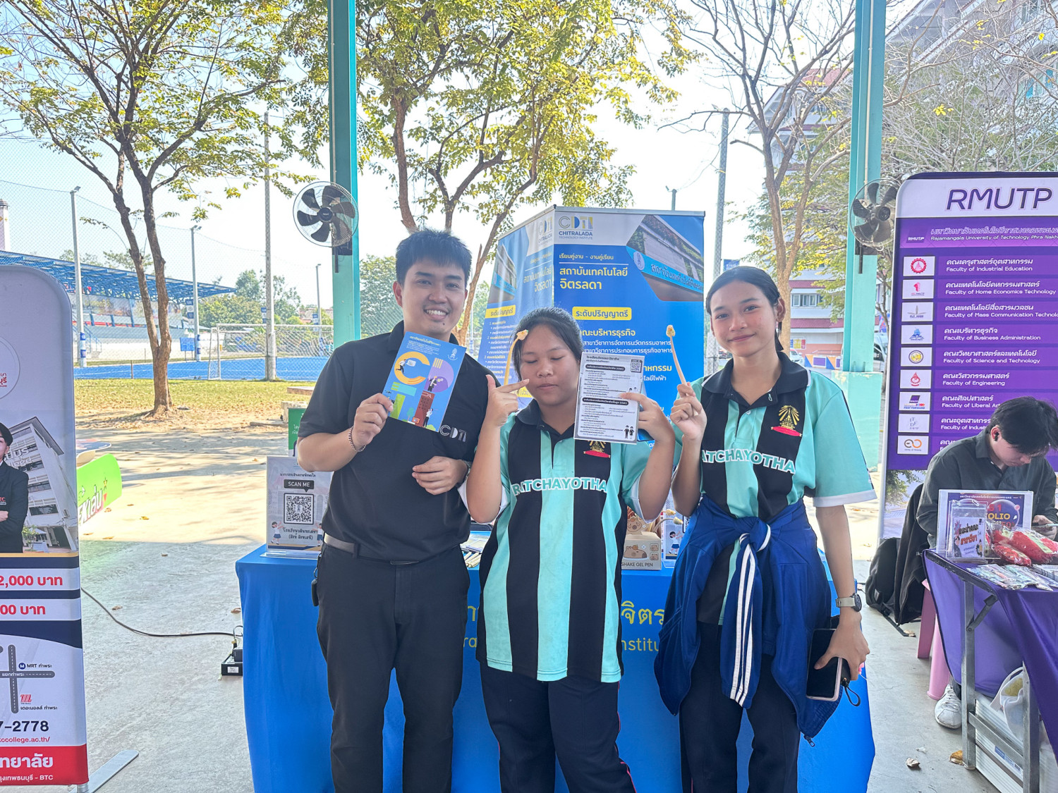 สจด. ร่วมงานแนะนำหลักสูตรศึกษาต่อของโรงเรียนบดินทรเดชา (สิงห์ สิงหเสนี) นนทบุรี — 3 ธันวาคม 2025 — สถาบันเทคโนโลยีจิตรลดา CDTI