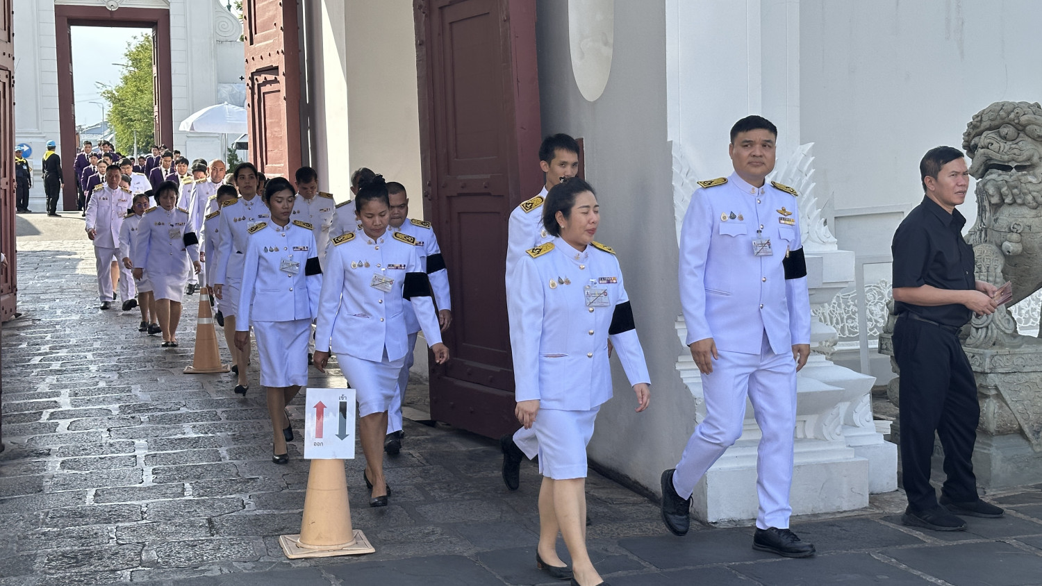 สจด. กราบถวายบังคมพระบรมศพสมเด็จพระนางเจ้าสิริกิติ์ พระบรมราชินีนาถ พระบรมราชชนนีพันปีหลวง สจด. กราบถวายบังคมพระบรมศพสมเด็จพระนางเจ้าสิริกิติ์ พระบรมราชินีนาถ พระบรมราชชนนีพันปีหลวง — 26 ธันวาคม 2025 — สถาบันเทคโนโลยีจิตรลดา CDTI