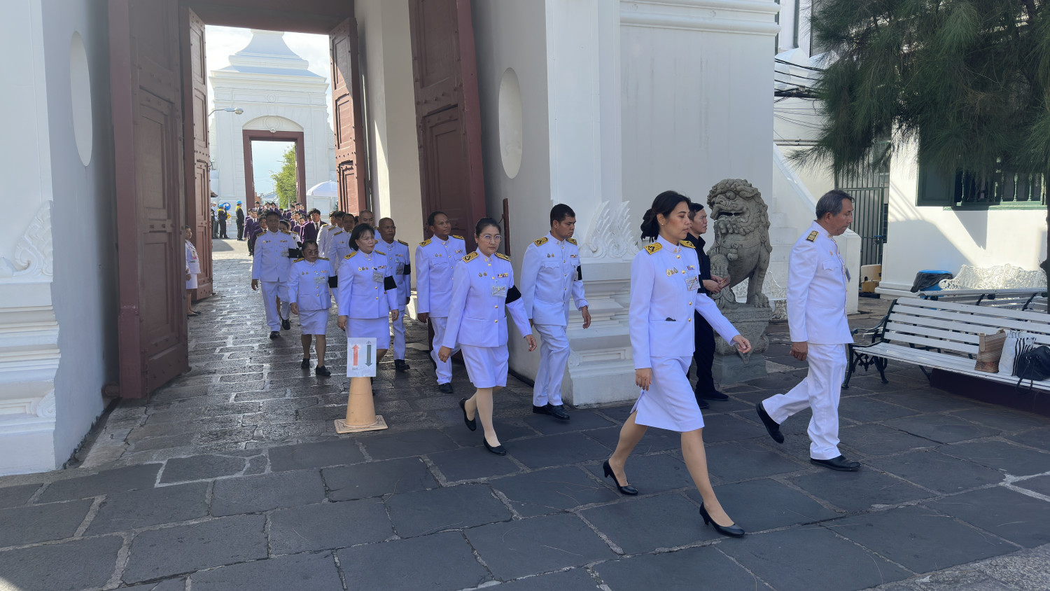 สจด. กราบถวายบังคมพระบรมศพสมเด็จพระนางเจ้าสิริกิติ์ พระบรมราชินีนาถ พระบรมราชชนนีพันปีหลวง สจด. กราบถวายบังคมพระบรมศพสมเด็จพระนางเจ้าสิริกิติ์ พระบรมราชินีนาถ พระบรมราชชนนีพันปีหลวง — 26 ธันวาคม 2025 — สถาบันเทคโนโลยีจิตรลดา CDTI