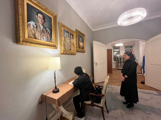 CDTI ขอบคุณสถานกงสุลใหญ่ ณ นครมิวนิก ที่ให้การสนับสนุนและการต้อนรับอย่างอบอุ่นในการเยือนเยอรมนี CDTI ขอบคุณสถานกงสุลใหญ่ ณ นครมิวนิก ที่ให้การสนับสนุนและการต้อนรับอย่างอบอุ่นในการเยือนเยอรมนี — 19 ธันวาคม 2025 — สถาบันเทคโนโลยีจิตรลดา CDTI