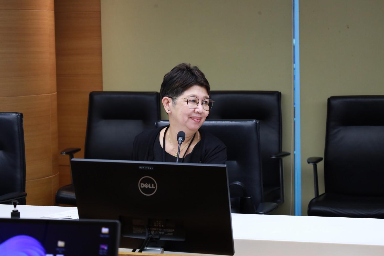 สจด. ต้อนรับคณะเลขานุการรัฐมนตรีประจำสำนักนายกรัฐมนตรี สจด. ต้อนรับคณะเลขานุการรัฐมนตรีประจำสำนักนายกรัฐมนตรี — 10 ธันวาคม 2025 — สถาบันเทคโนโลยีจิตรลดา CDTI