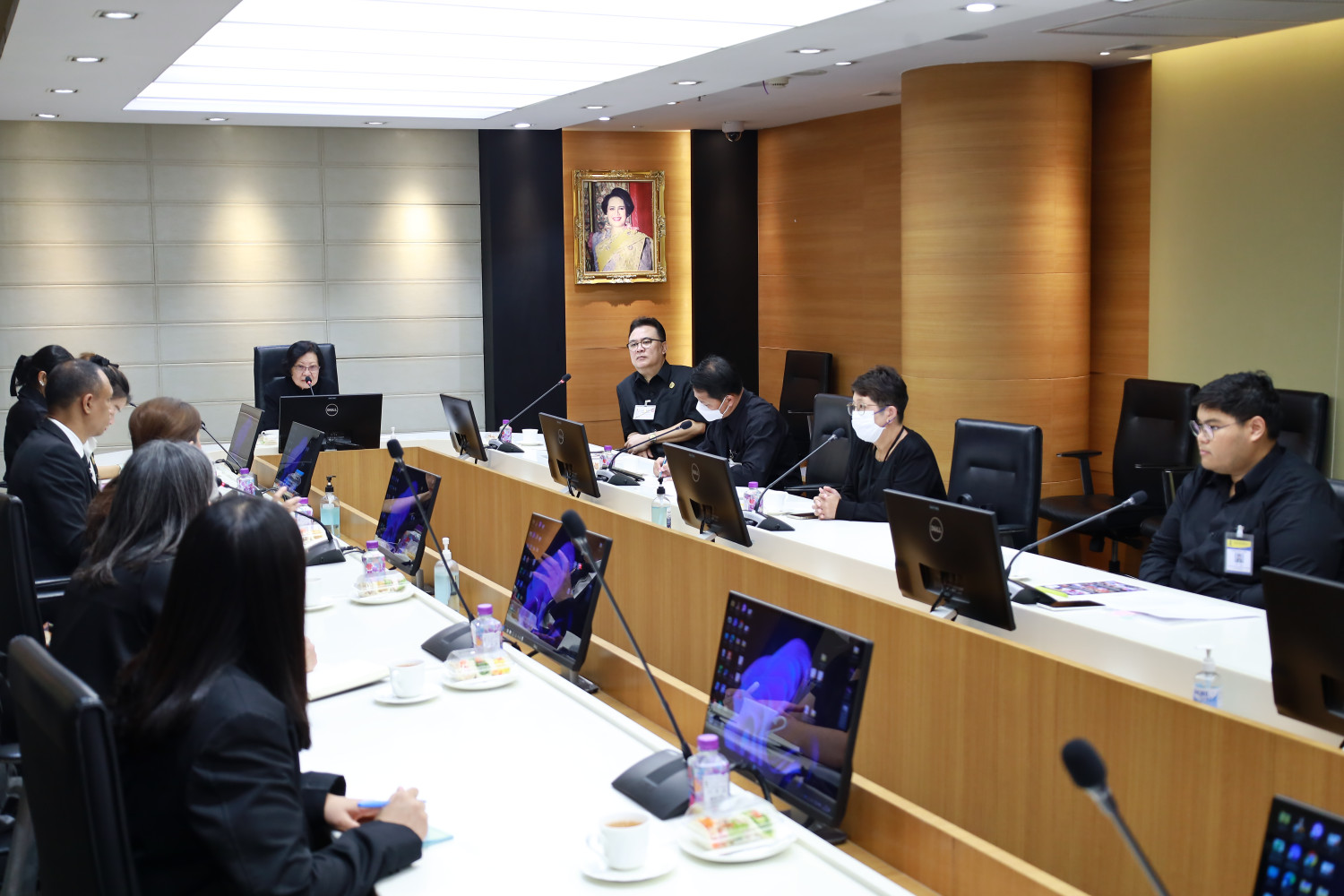 สจด. ต้อนรับคณะเลขานุการรัฐมนตรีประจำสำนักนายกรัฐมนตรี สจด. ต้อนรับคณะเลขานุการรัฐมนตรีประจำสำนักนายกรัฐมนตรี — 10 ธันวาคม 2025 — สถาบันเทคโนโลยีจิตรลดา CDTI