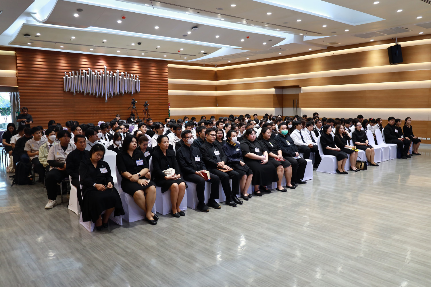 รับฟังการบรรยายพิเศษ “ความเป็นจิตรลดา” รับฟังการบรรยายพิเศษ “ความเป็นจิตรลดา” — 11 ธันวาคม 2025 — สถาบันเทคโนโลยีจิตรลดา CDTI