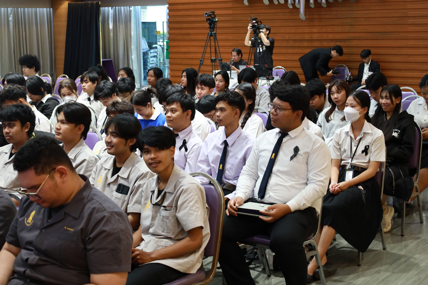 รับฟังการบรรยายพิเศษ “ความเป็นจิตรลดา” รับฟังการบรรยายพิเศษ “ความเป็นจิตรลดา” — 11 ธันวาคม 2025 — สถาบันเทคโนโลยีจิตรลดา CDTI