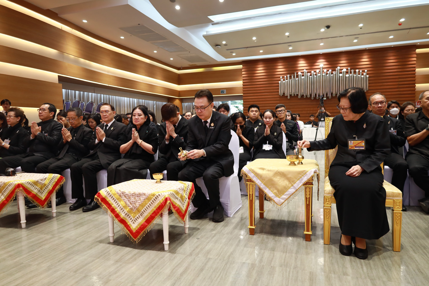 สจด. จัดพิธีบำเพ็ญกุศลเพื่อถวายเป็นพระราชกุศลแด่ สมเด็จพระนางเจ้าสิริกิติ์ พระบรมราชินีนาถ พระบรมราชชนนีพันปีหลวง — 12 ธันวาคม 2025 — สถาบันเทคโนโลยีจิตรลดา CDTI